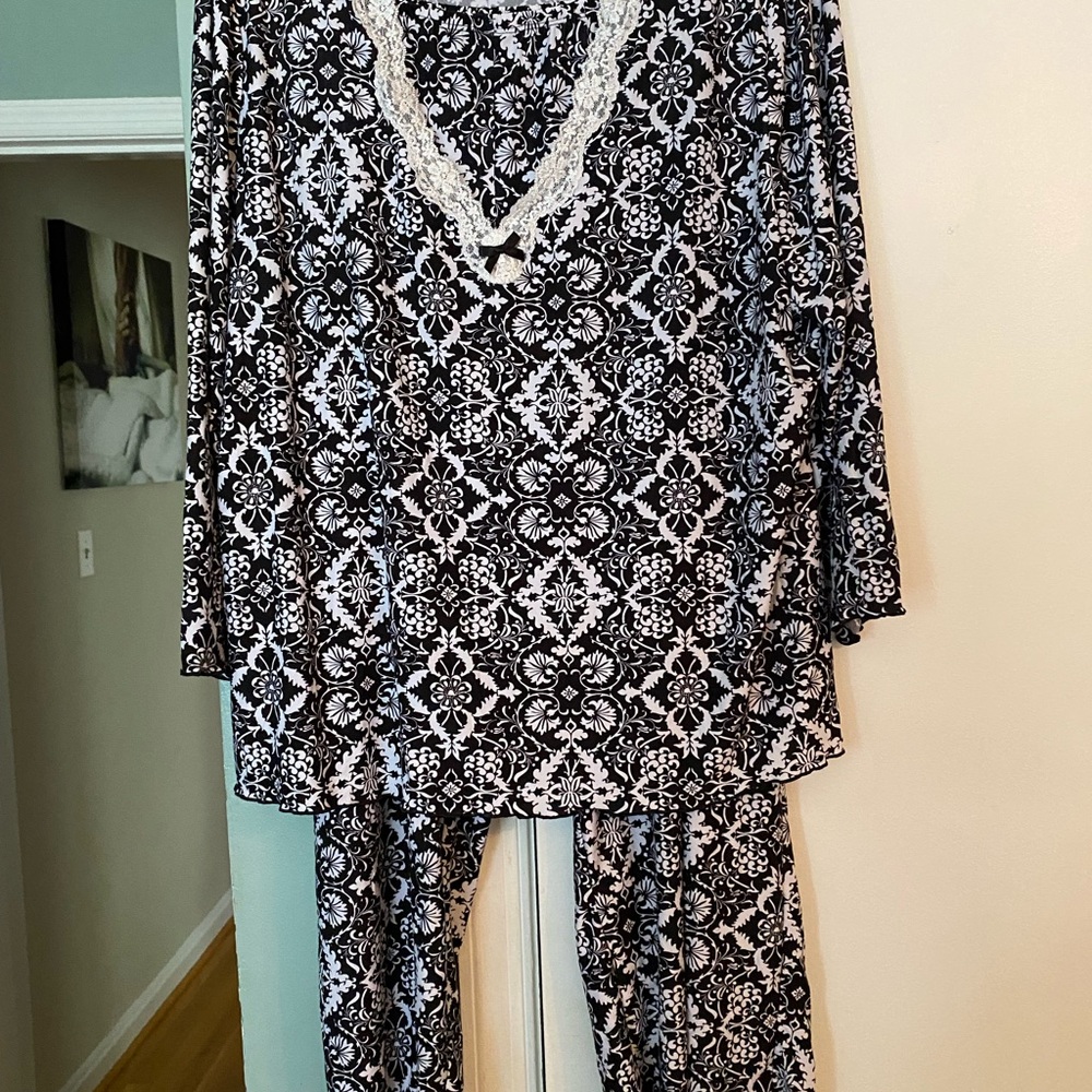 Studio Donatella Pajama Set